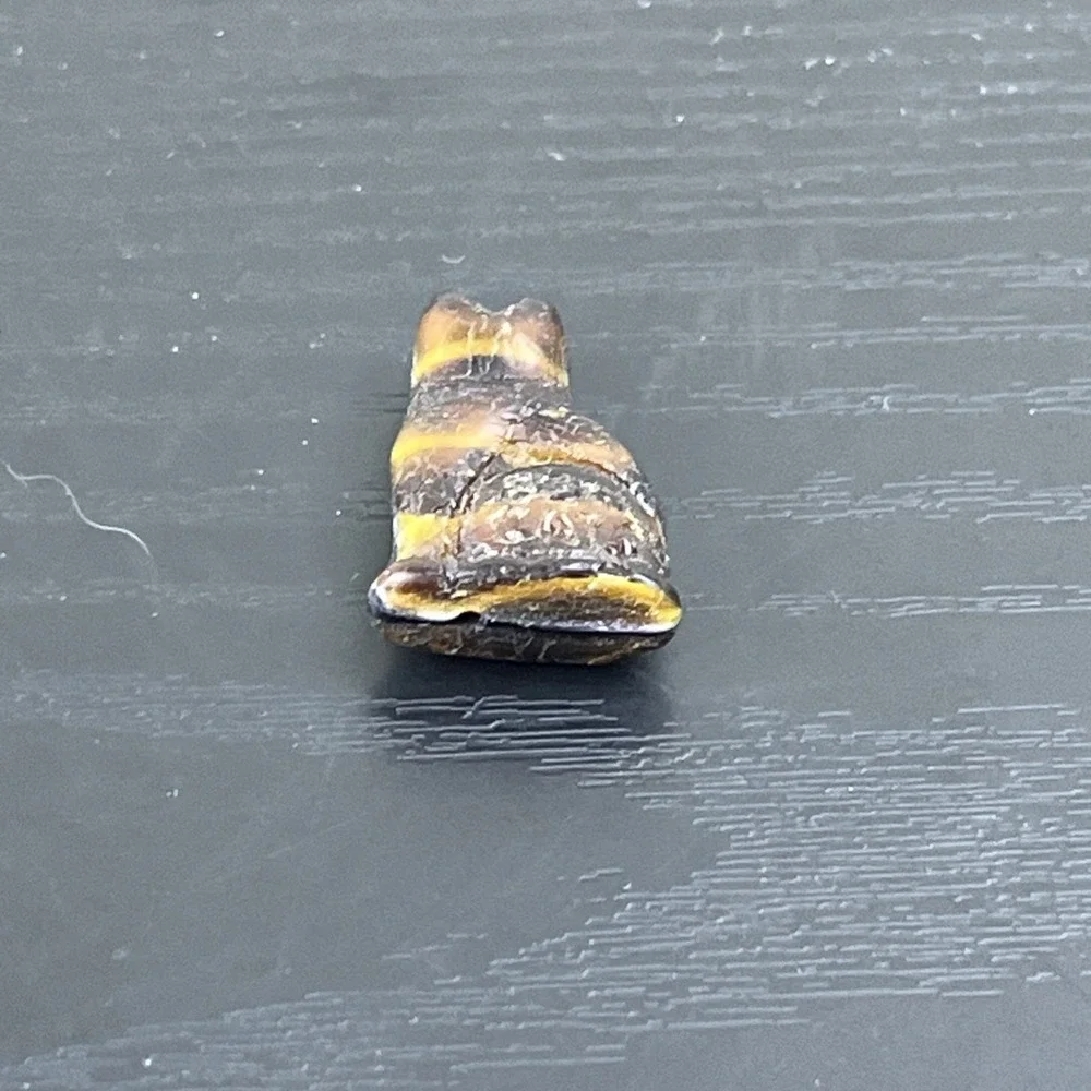 Mini Carved Gold Tiger Eye Cat Crystal Stone Animal Figurine Bead 1